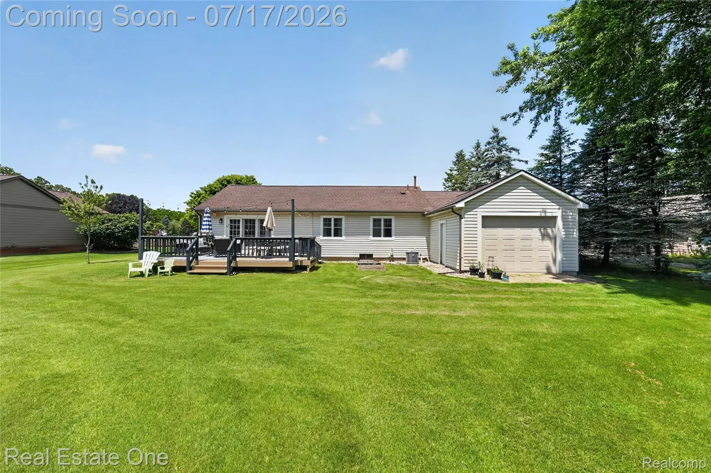 3443 Valley Brook Lane Brighton Township MI 48114