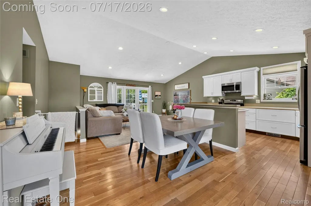 3443 Valley Brook Lane Brighton Township MI 48114