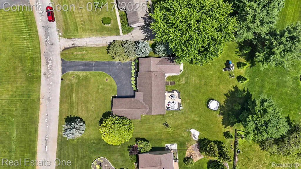 3443 Valley Brook Lane Brighton Township MI 48114