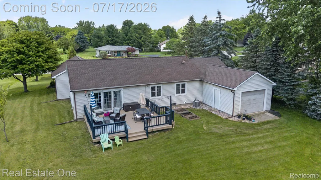 3443 Valley Brook Lane Brighton Township MI 48114
