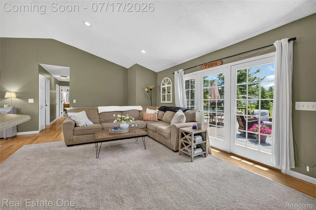 3443 Valley Brook Lane Brighton Township MI 48114
