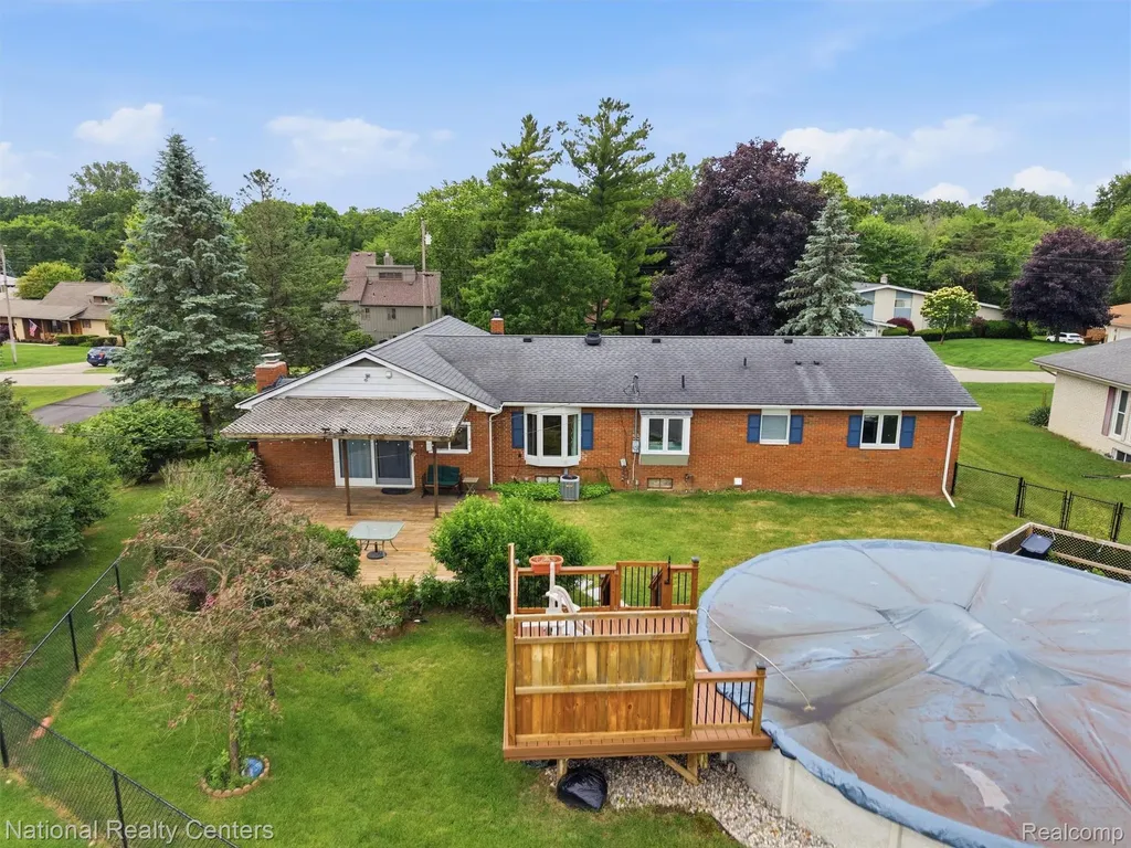 6858 Wellesley Terrace Independence Charter Township MI 48346