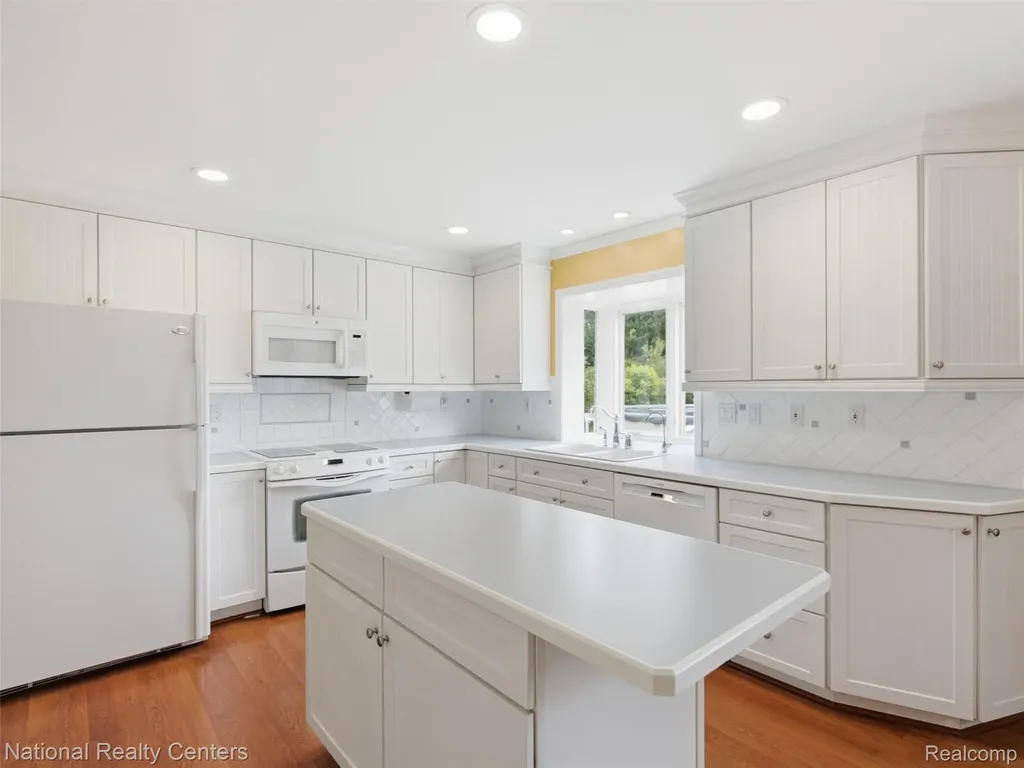 6858 Wellesley Terrace Independence Charter Township MI 48346