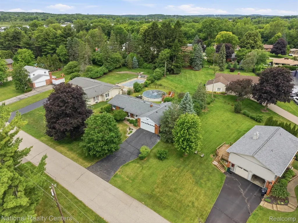 6858 Wellesley Terrace Independence Charter Township MI 48346