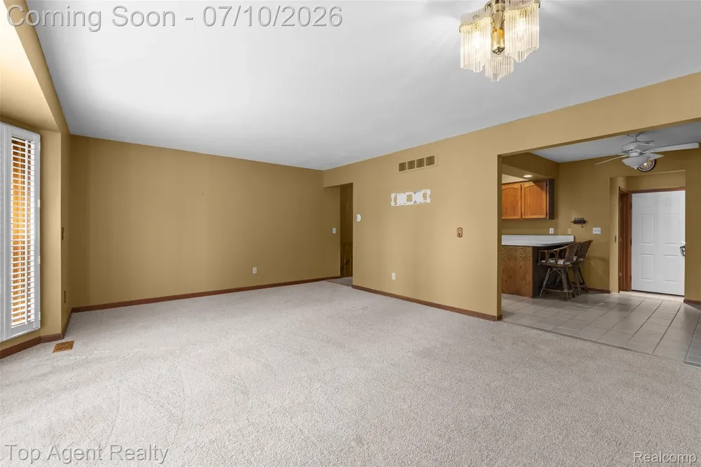13760 Provincial Drive Sterling Heights City MI 48313