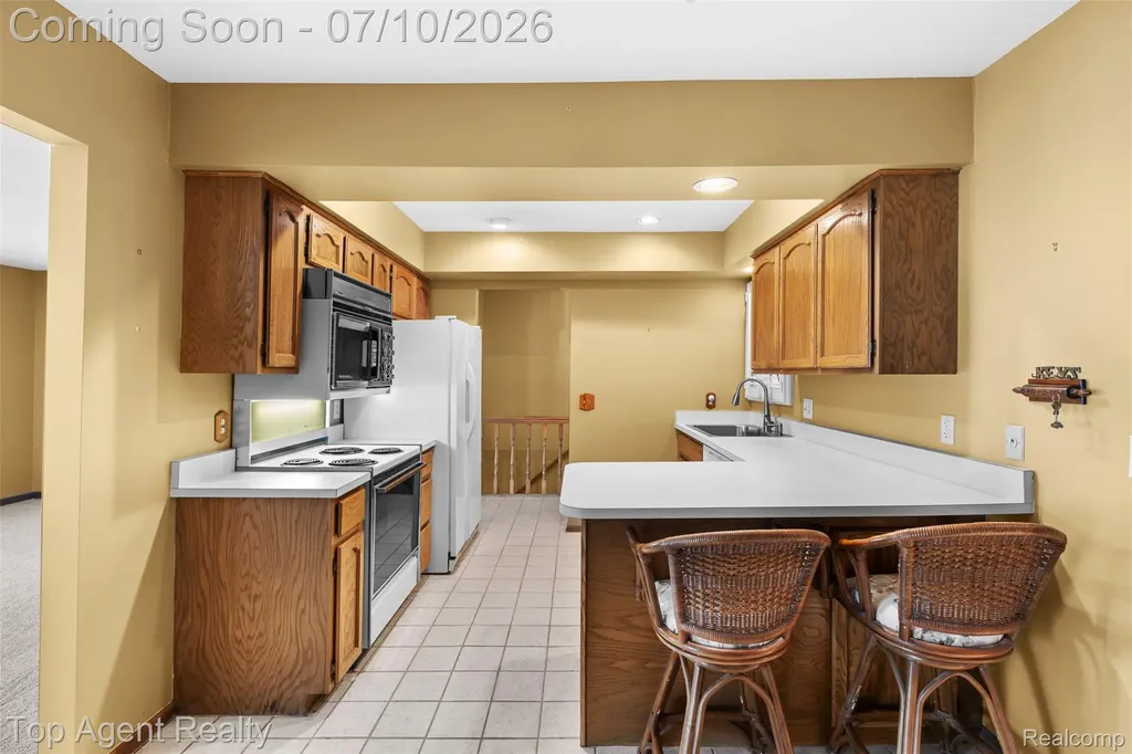 13760 Provincial Drive Sterling Heights City MI 48313