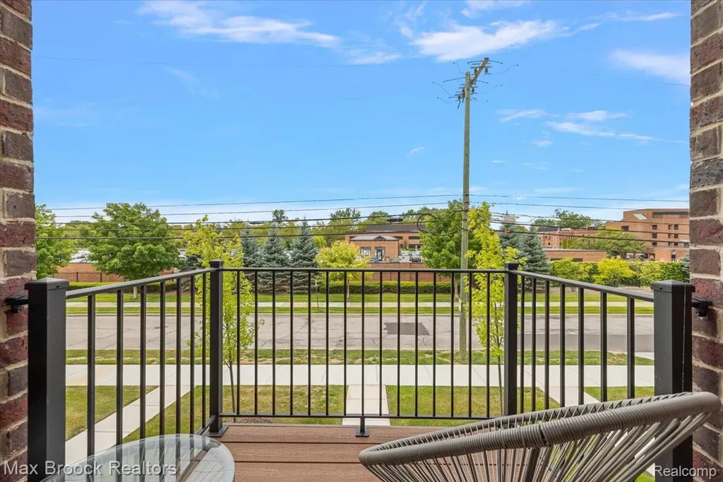 382 Notre Dame Street Grosse Pointe City MI 48230