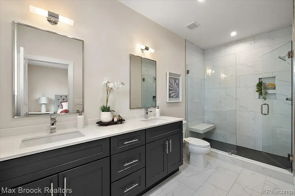 382 Notre Dame Street Grosse Pointe City MI 48230