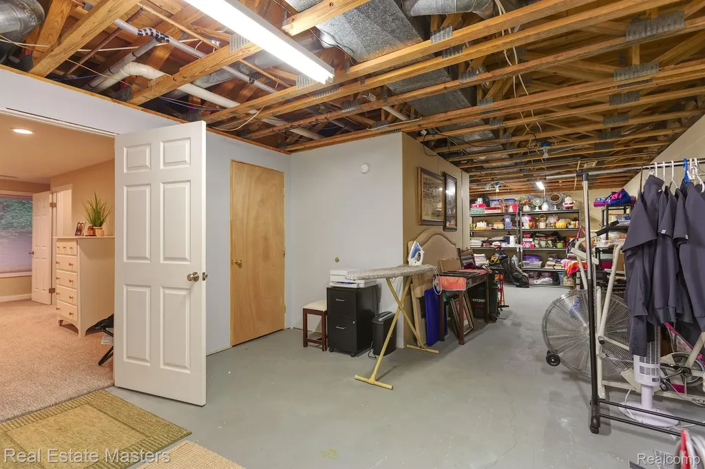 3880 Butternut Court Port Huron City MI 48060