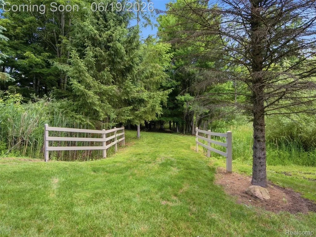 5449 Lum Road Attica Township MI 48412