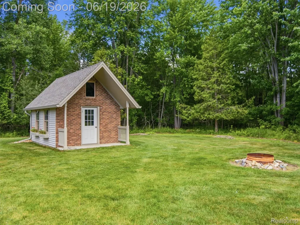 5449 Lum Road Attica Township MI 48412