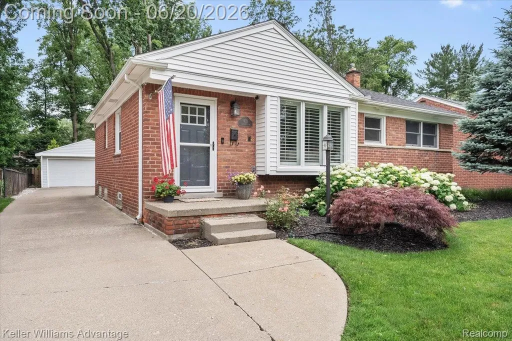 503 Charlotte Avenue Royal Oak City MI 48073