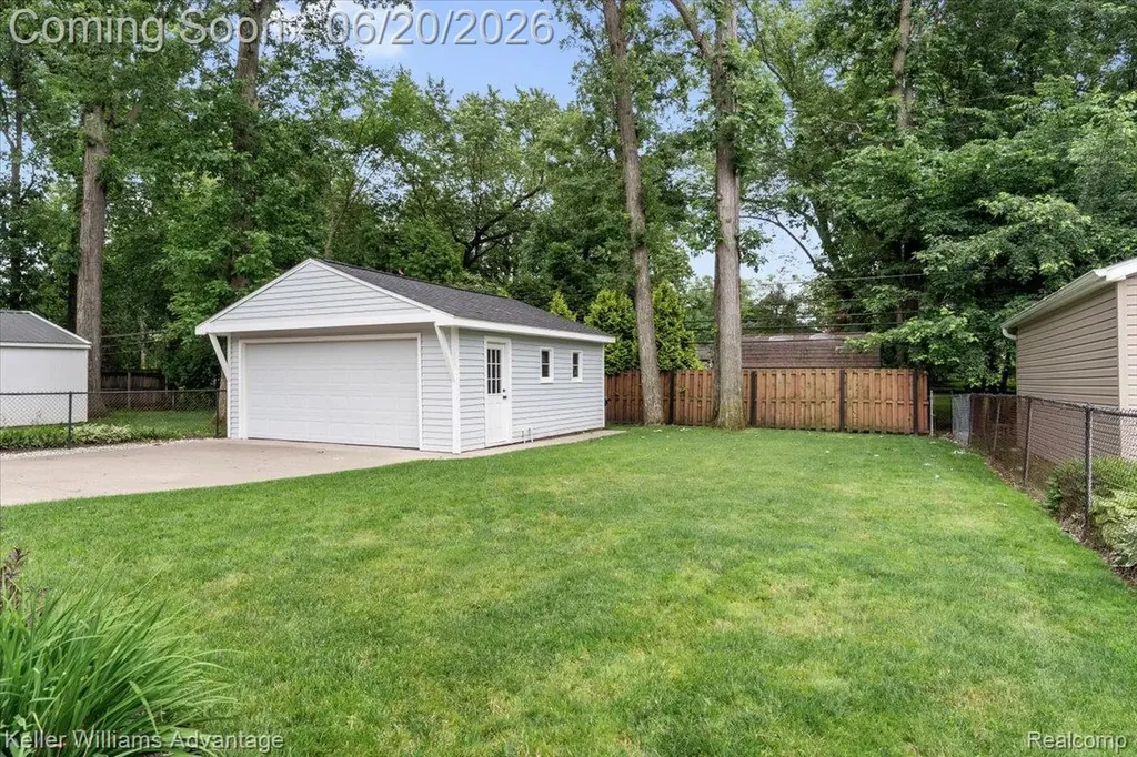503 Charlotte Avenue Royal Oak City MI 48073