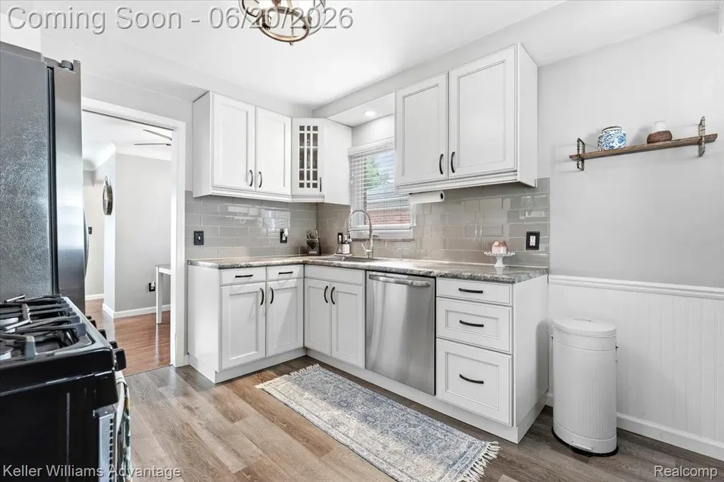503 Charlotte Avenue Royal Oak City MI 48073