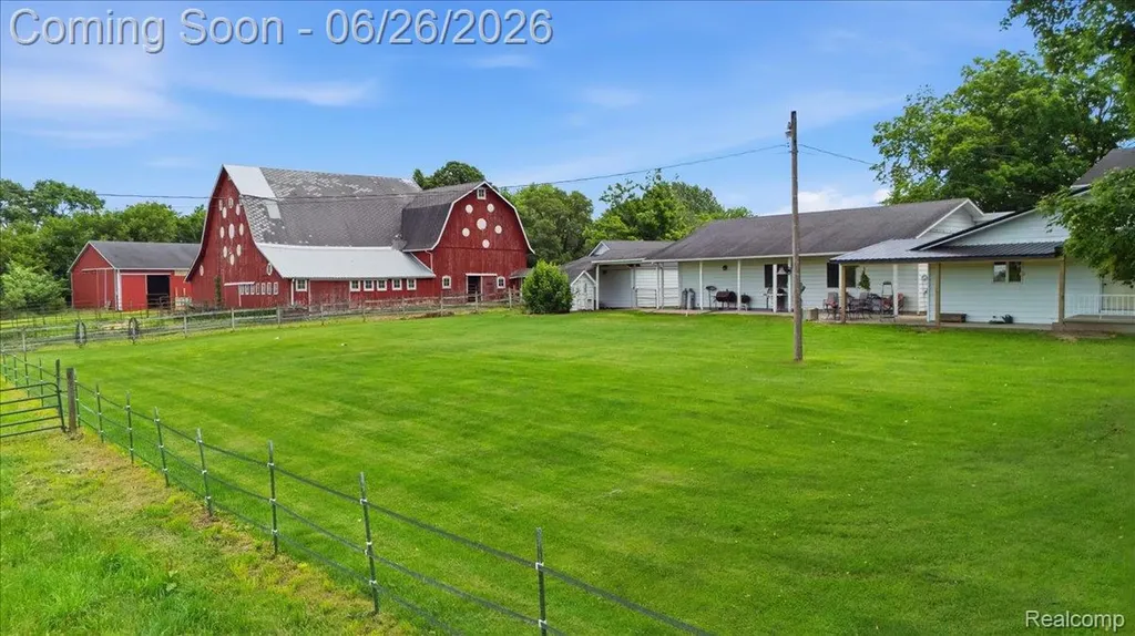 5726 Barnes Road Millington Township MI 48746