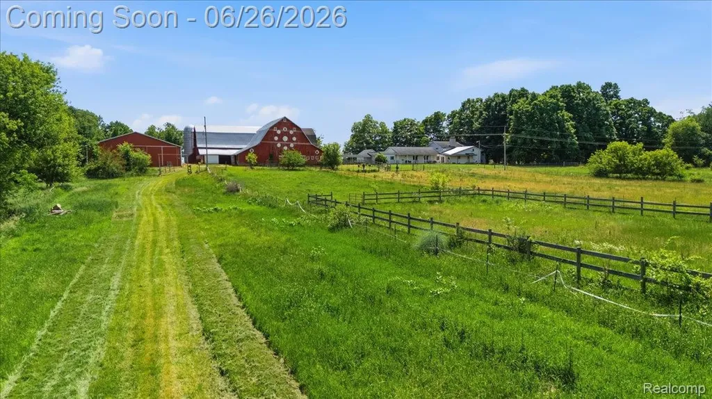 5726 Barnes Road Millington Township MI 48746