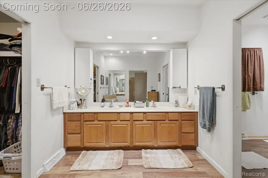 5726 Barnes Road Millington Township MI 48746