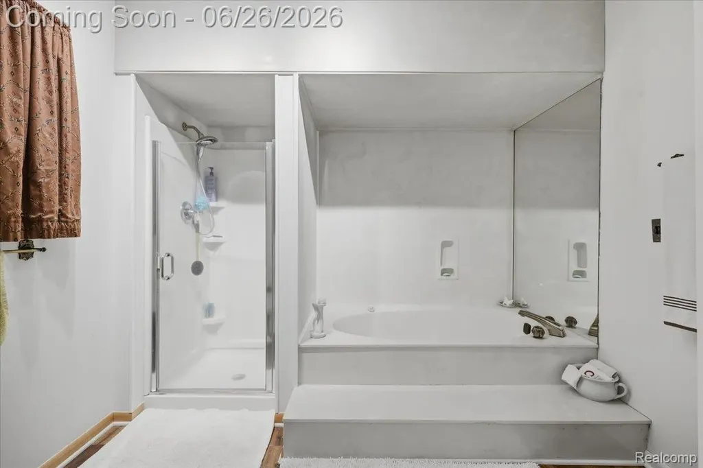5726 Barnes Road Millington Township MI 48746