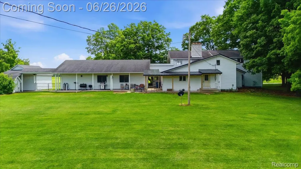 5726 Barnes Road Millington Township MI 48746