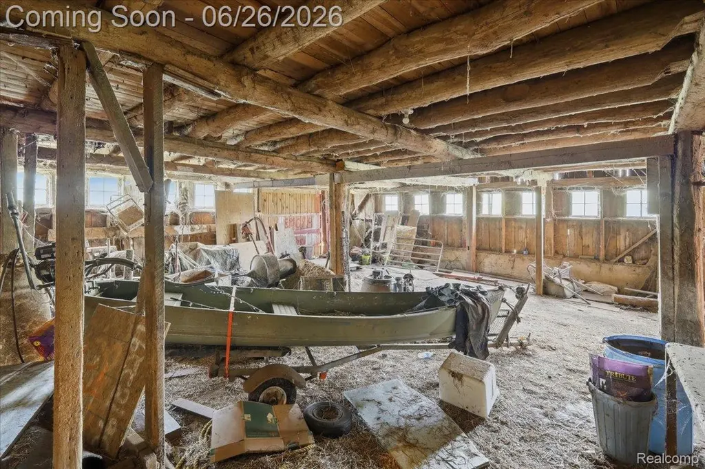 5726 Barnes Road Millington Township MI 48746