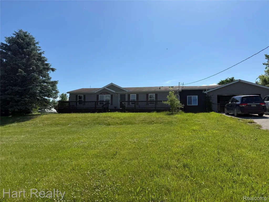 7543 Center Road Watertown Township MI 48746