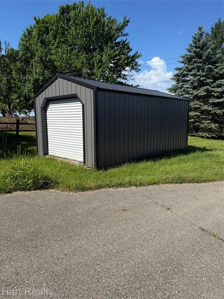 7543 Center Road Watertown Township MI 48746