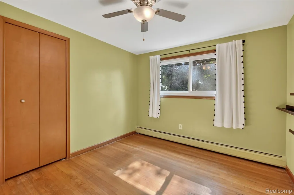 26178 Greythorne Trail Farmington Hills City MI 48334