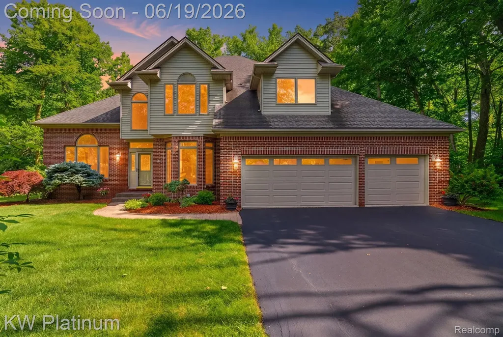 4270 Greenview Circle Fort Gratiot Charter Township MI 48059
