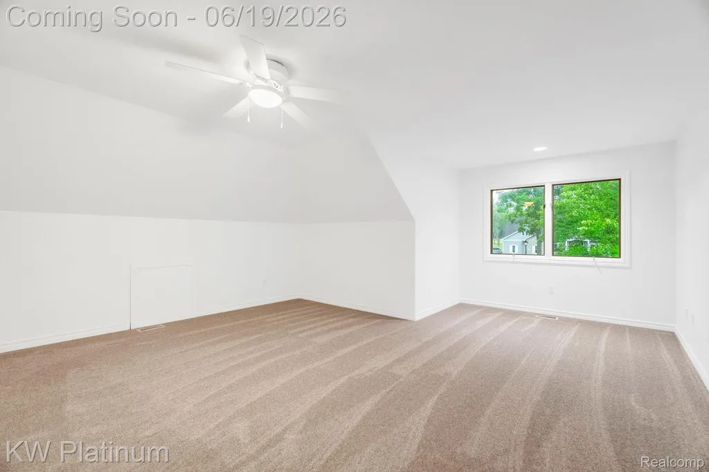4270 Greenview Circle Fort Gratiot Charter Township MI 48059