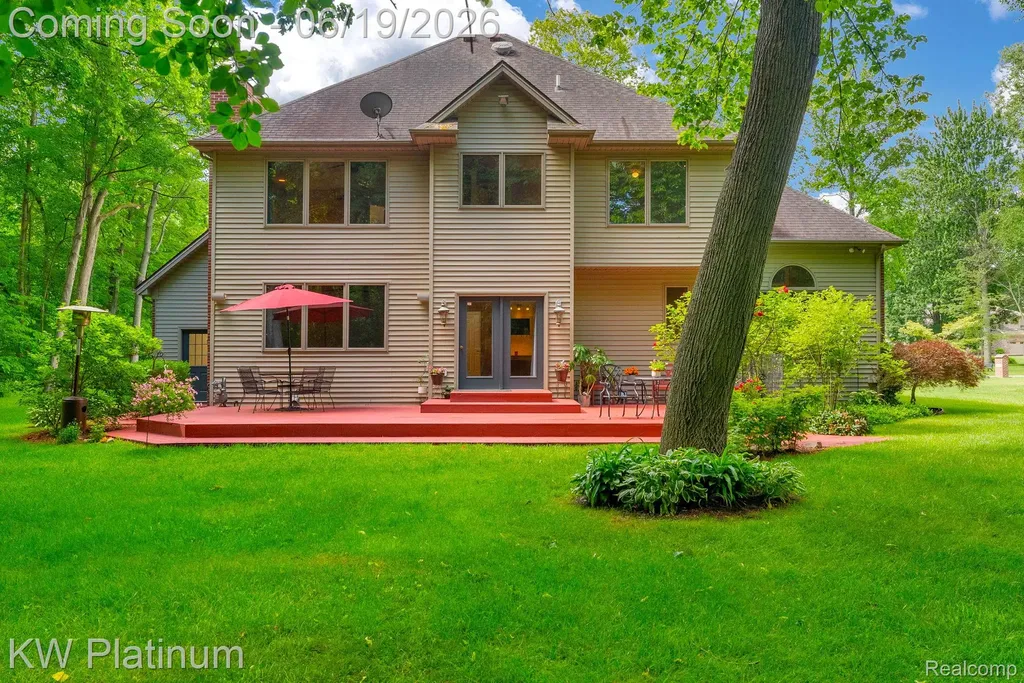 4270 Greenview Circle Fort Gratiot Charter Township MI 48059