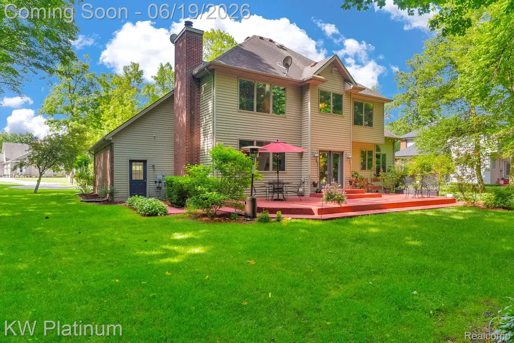4270 Greenview Circle Fort Gratiot Charter Township MI 48059