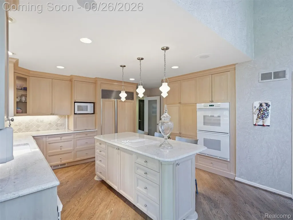 4751 Rolling Ridge Road West Bloomfield Charter Township MI 48323