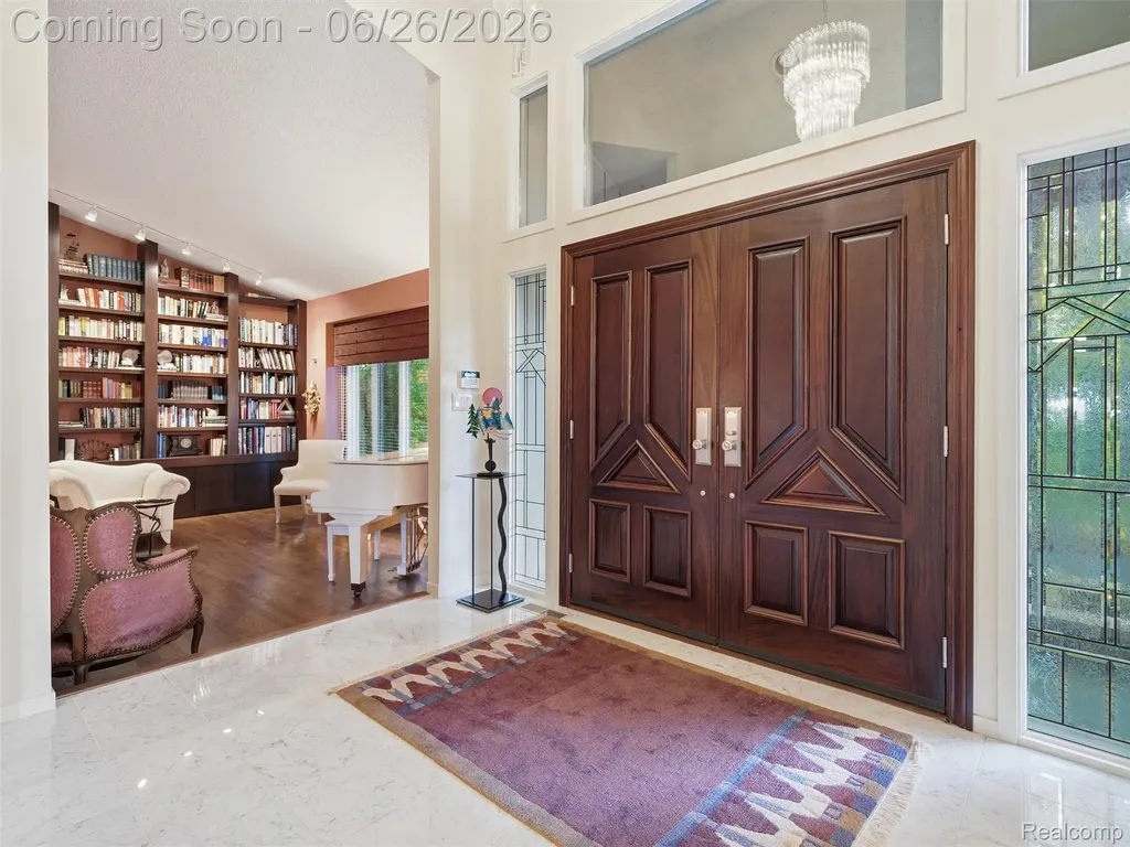 4751 Rolling Ridge Road West Bloomfield Charter Township MI 48323