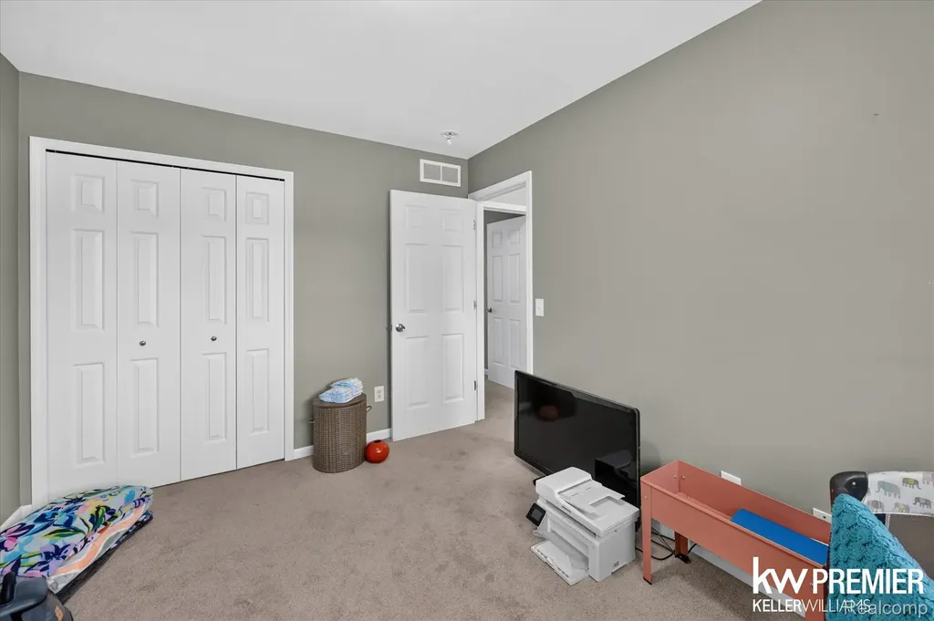 551 Indian Oaks Drive Howell City MI 48843