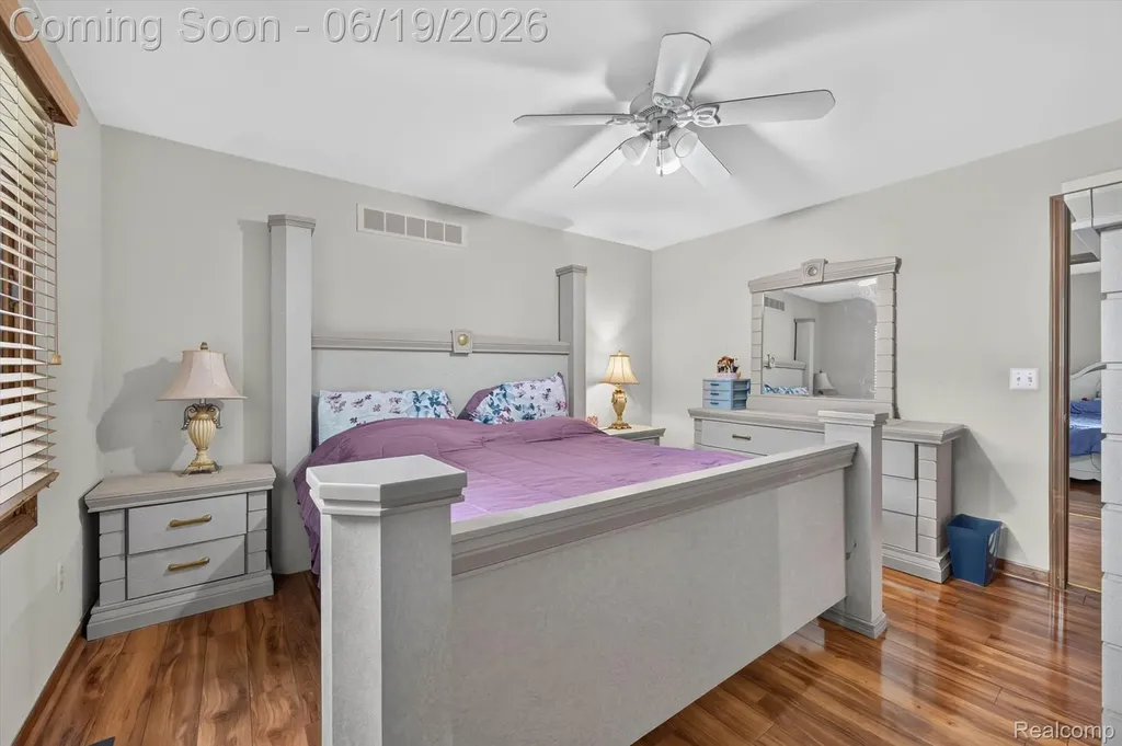 46362 Springhill Drive Shelby Charter Township MI 48317