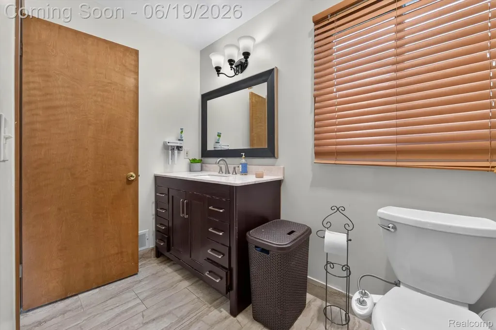 46362 Springhill Drive Shelby Charter Township MI 48317