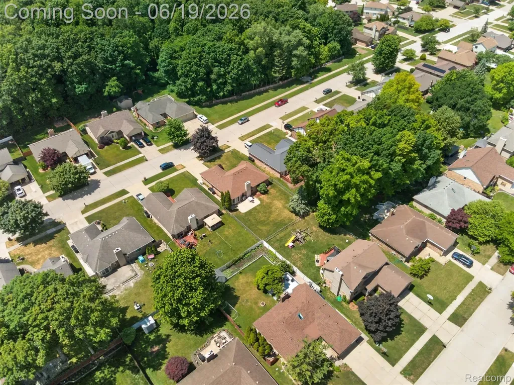 46362 Springhill Drive Shelby Charter Township MI 48317