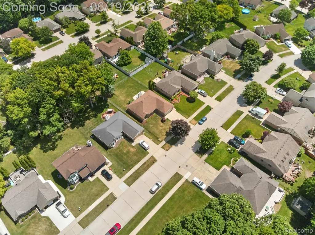 46362 Springhill Drive Shelby Charter Township MI 48317