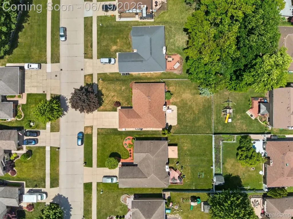 46362 Springhill Drive Shelby Charter Township MI 48317