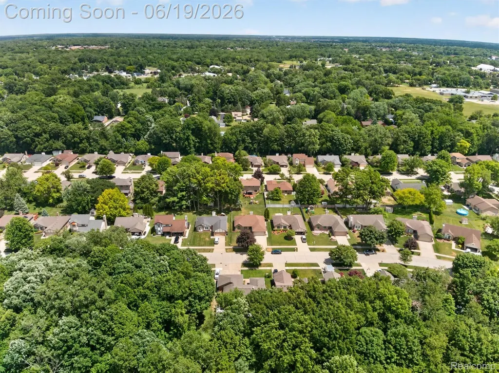 46362 Springhill Drive Shelby Charter Township MI 48317