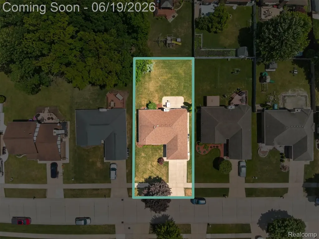 46362 Springhill Drive Shelby Charter Township MI 48317