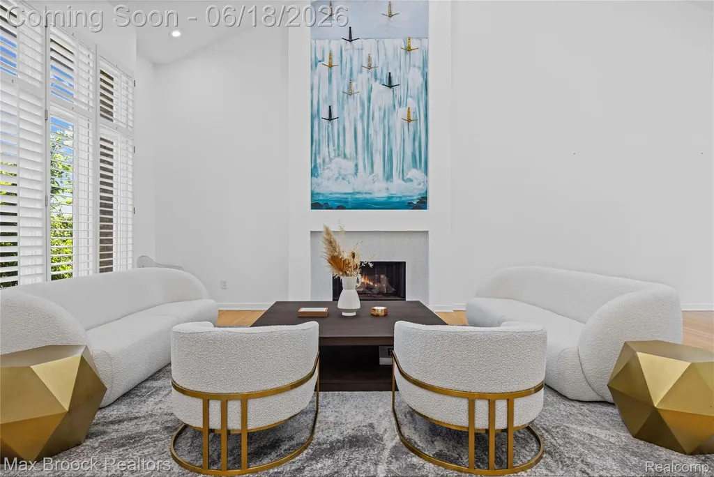 7102 Alta Vista Drive West Bloomfield Charter Township MI 48322