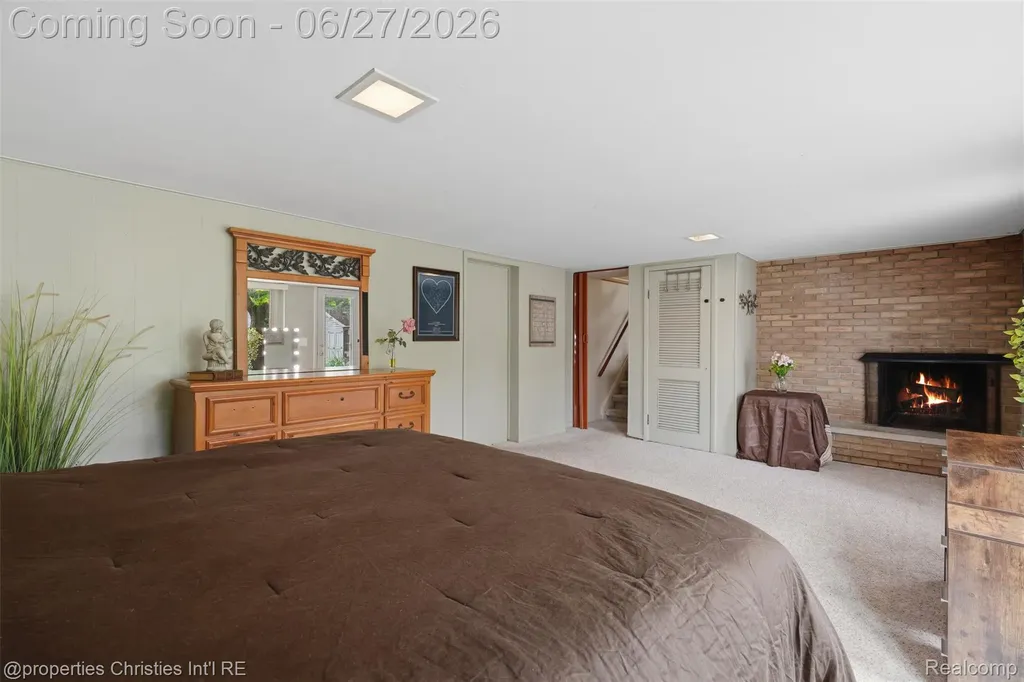 1318 S Williams Lake Road White Lake Charter Township MI 48386