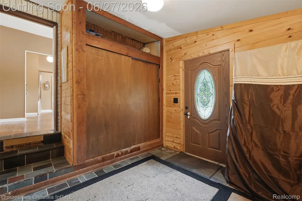 1318 S Williams Lake Road White Lake Charter Township MI 48386