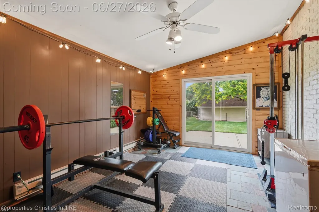 1318 S Williams Lake Road White Lake Charter Township MI 48386