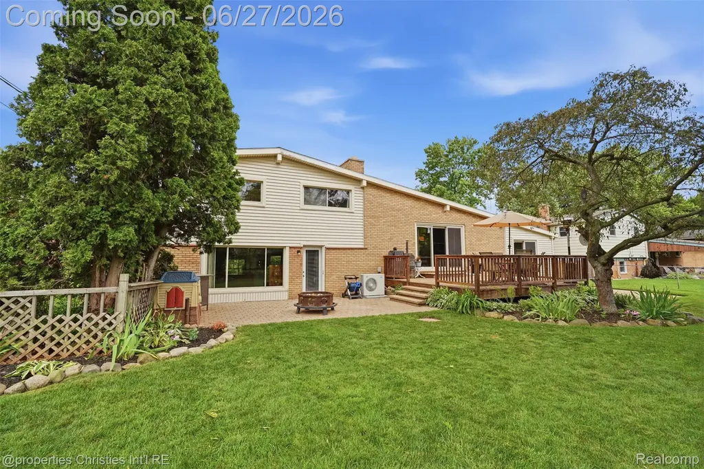1318 S Williams Lake Road White Lake Charter Township MI 48386