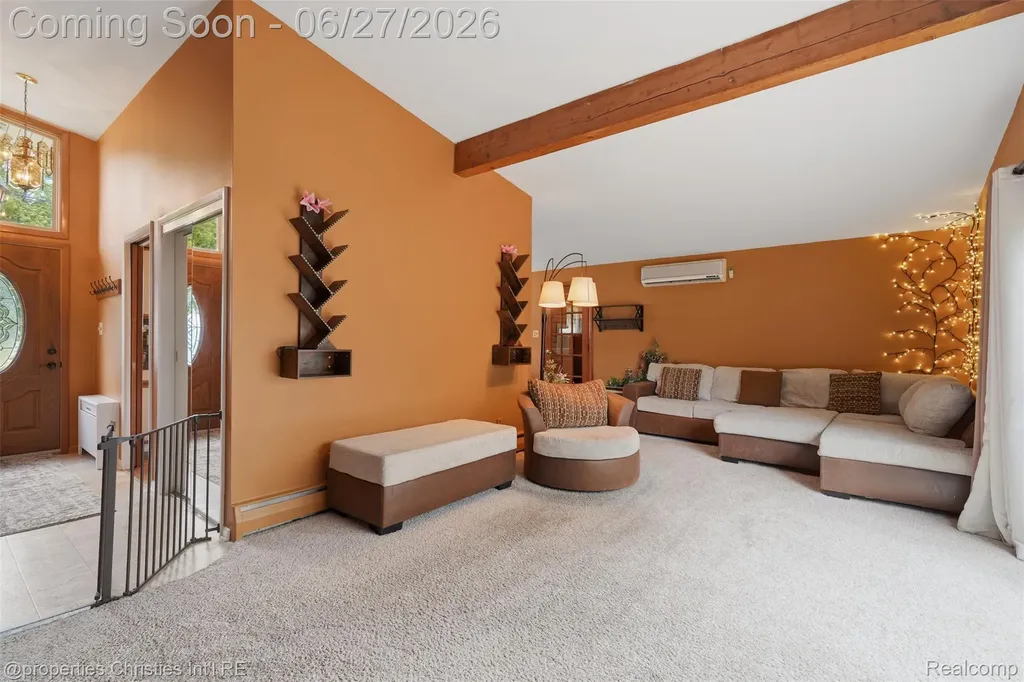 1318 S Williams Lake Road White Lake Charter Township MI 48386