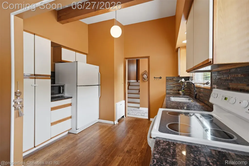 1318 S Williams Lake Road White Lake Charter Township MI 48386