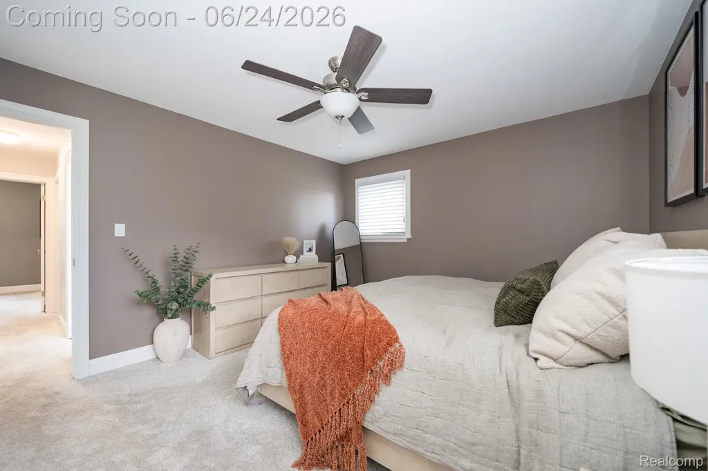 36343 Dardanella Street Livonia City MI 48152