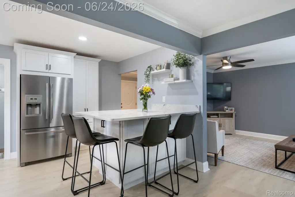 36343 Dardanella Street Livonia City MI 48152